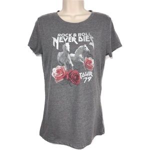 Free state  rock and roll never dies 79 t-shirt medium